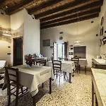 Bed & Breakfast Relais Gozzi Arcugnano