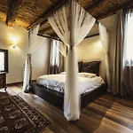 Relais Gozzi Bed & Breakfast