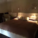 Relais Gozzi 2*