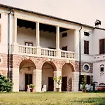Relais Gozzi Bed & Breakfast