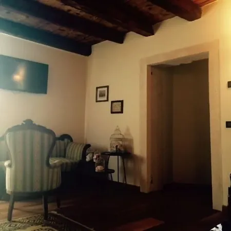 Relais Gozzi Nocleg ze śniadaniem 2*