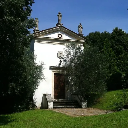 Nocleg ze śniadaniem Relais Gozzi 2*