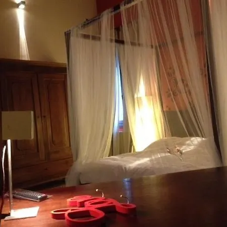 Relais Gozzi 2*