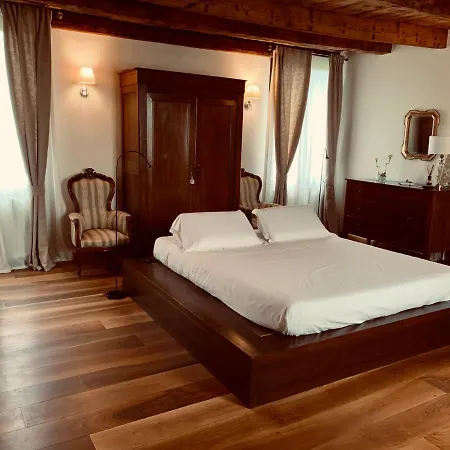 Nocleg ze śniadaniem Relais Gozzi 2*
