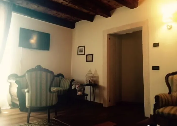 Relais Gozzi Bed & Breakfast 2*