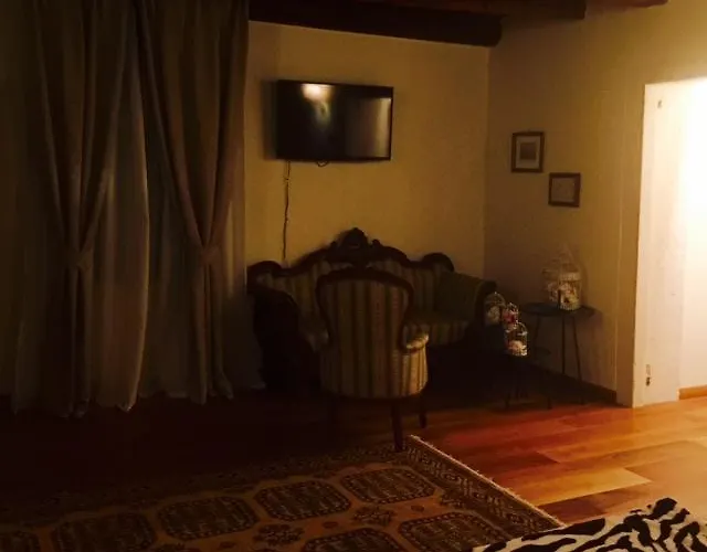 Relais Gozzi 아르쿠그나노