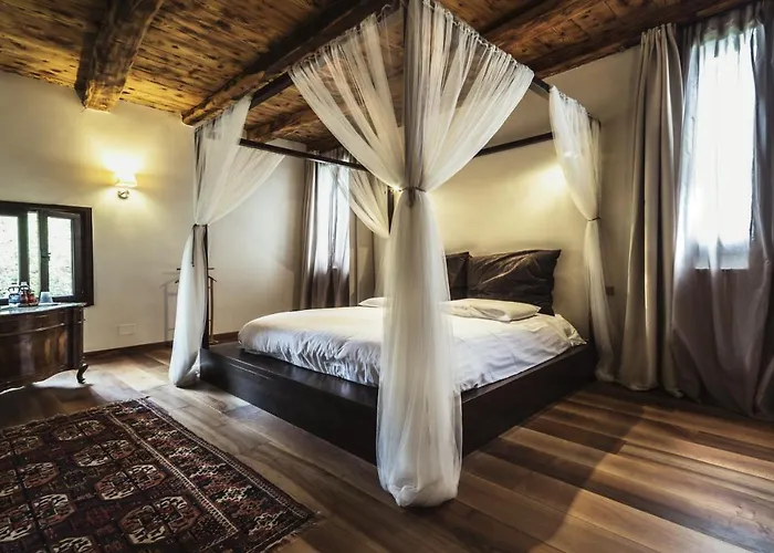 Relais Gozzi 2* 아르쿠그나노